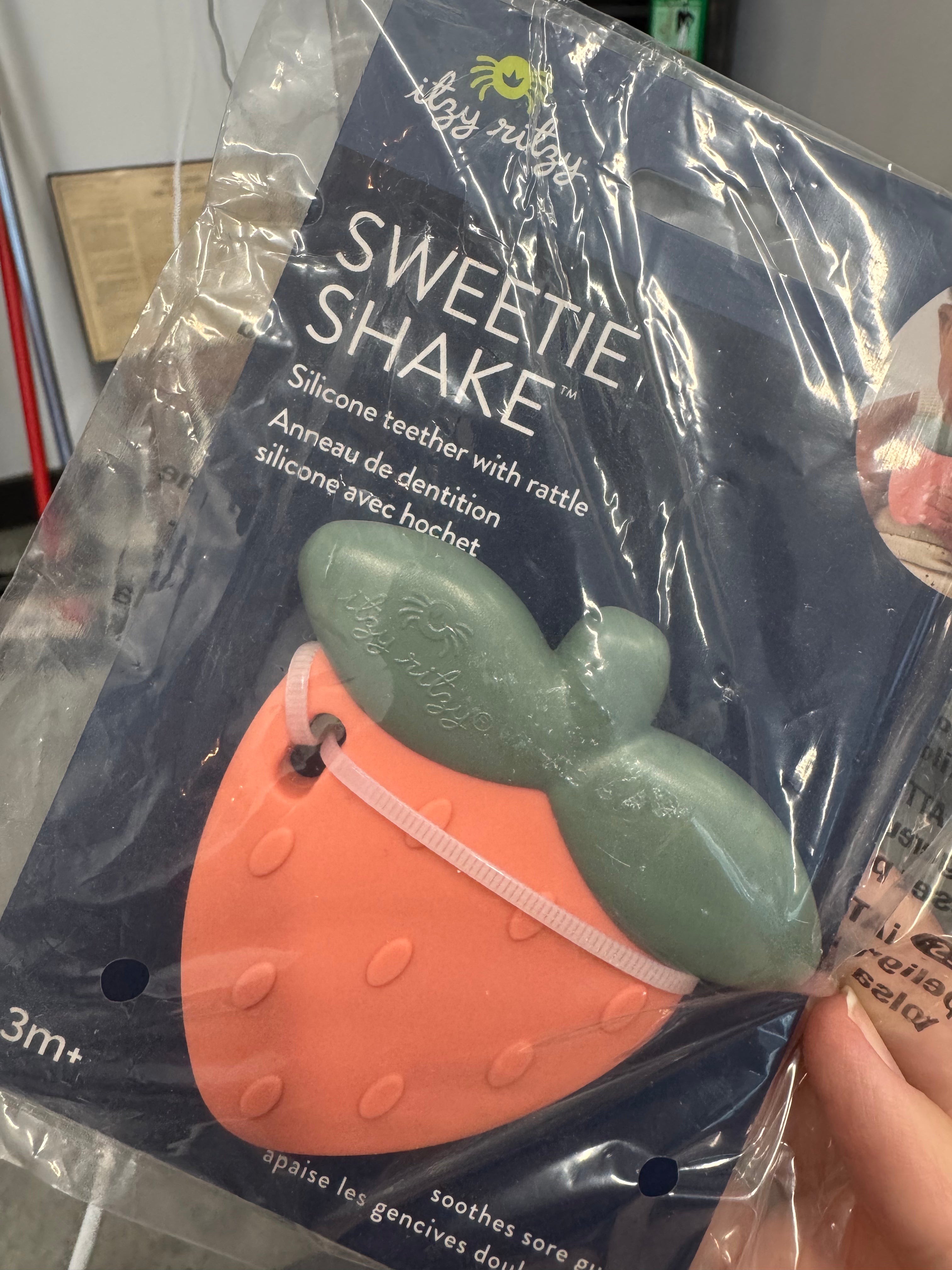 Pink Strawberry Teethie🍓